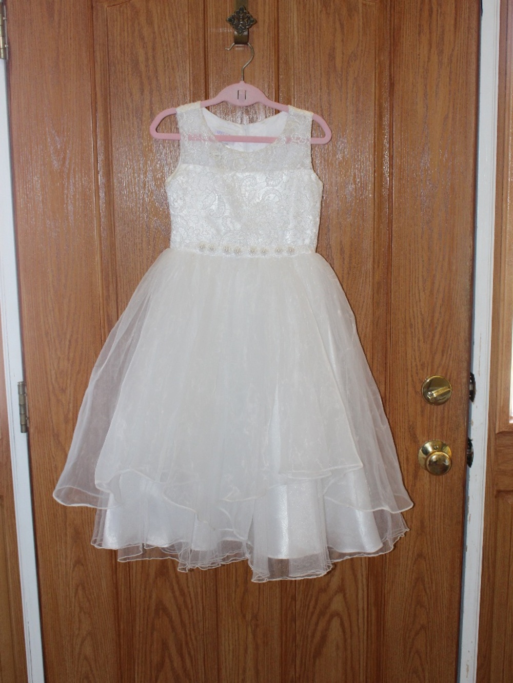 Iris & Ivy, white  Lace and Tulle Dress with Veil  First Communion or wedding